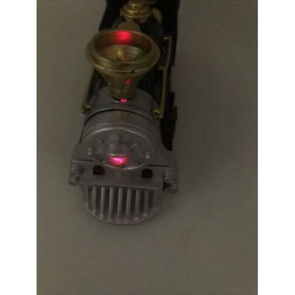 West Coast 6020 Locomotive Train Engine Pull-Back Toy Train. Lights & Sound - Picture 9 of 12